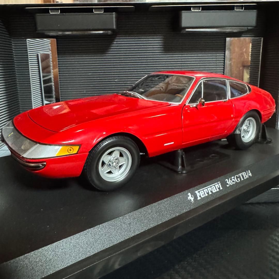 絶版未展示品 京商 1/18 フェラーリ 365GTB/4 デイトナ ’69