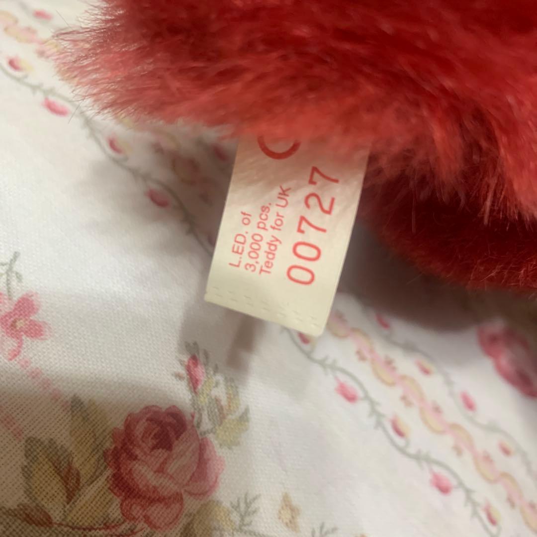 シュタイフ Steiff白ダグ　クマ　熊　ベア　レッド