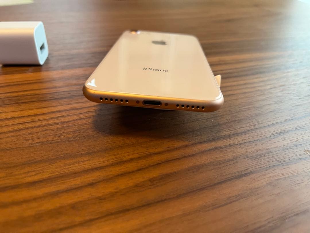 Apple iPhone 8 ゴールド 64GB 本体 スマートフォン・携帯電話