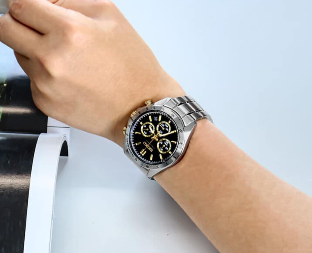 SEIKO　腕時計　クオーツ　クロノグラフ　SBTR015 　新品未使用