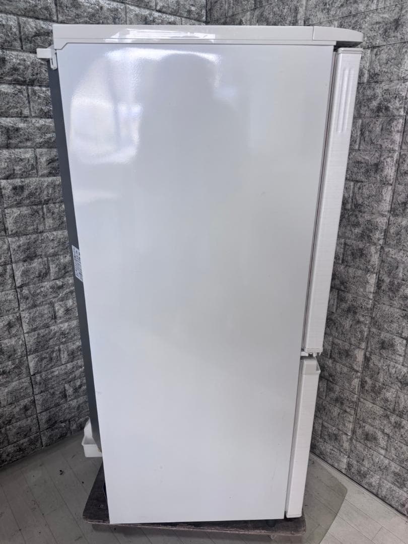 大阪送料無料★3か月保障付き★冷蔵庫★2017年★SJ-D14C-W★R-366