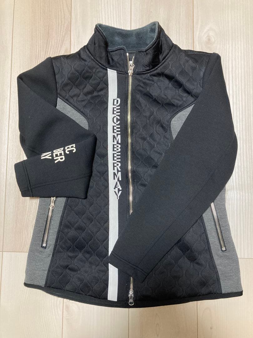 交渉中DECEMBERMAY（ディセンバーメイ）セットアップ