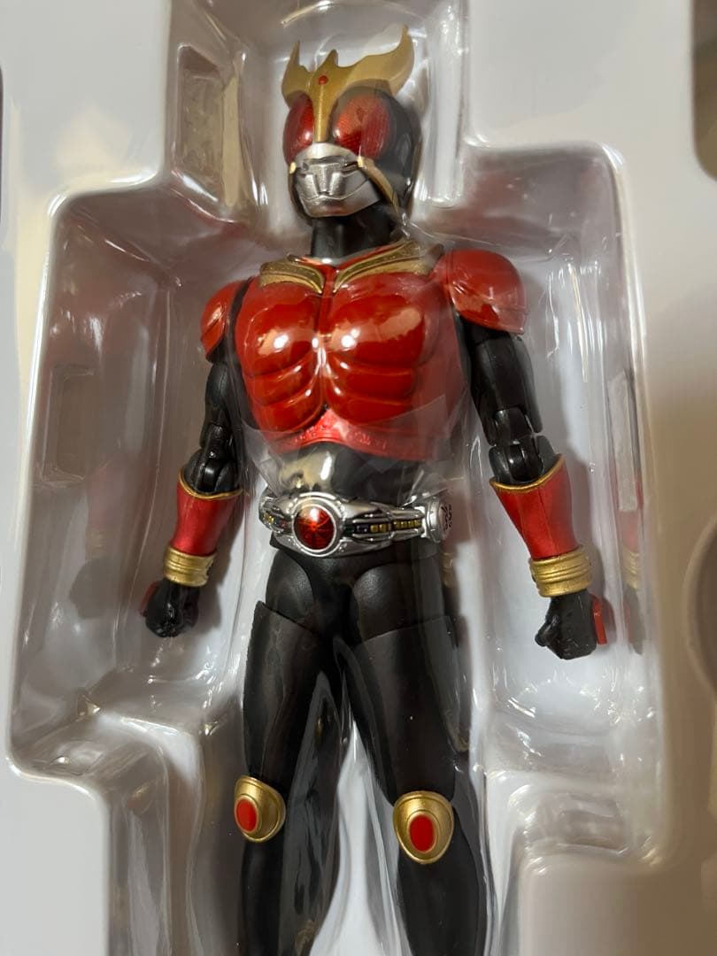 S.H.Figuarts 仮面ライダー クウガ 50周年記念版