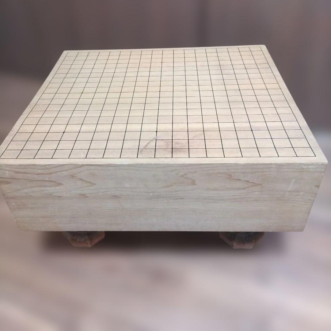 囲碁盤 天地柾目 ヘソ　血溜まり　脚付き