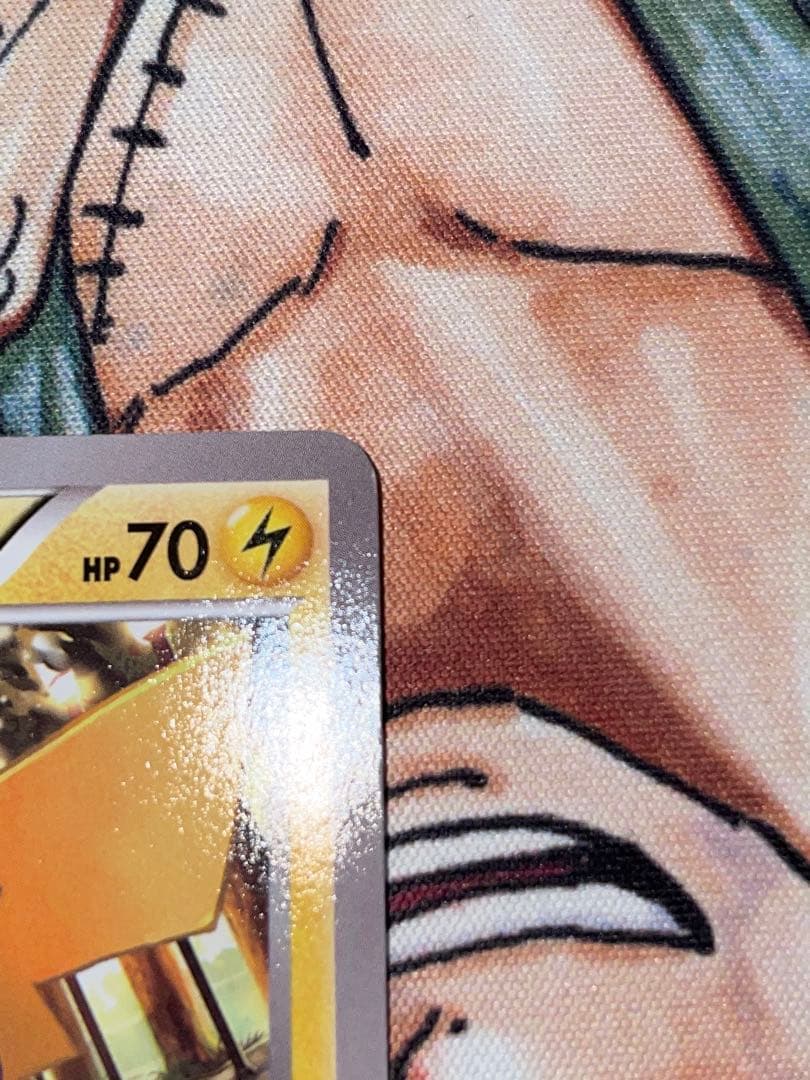 あったかピカチュウ：ユニクロ：KポケモンヒートテッククルーネックＴ PROMO