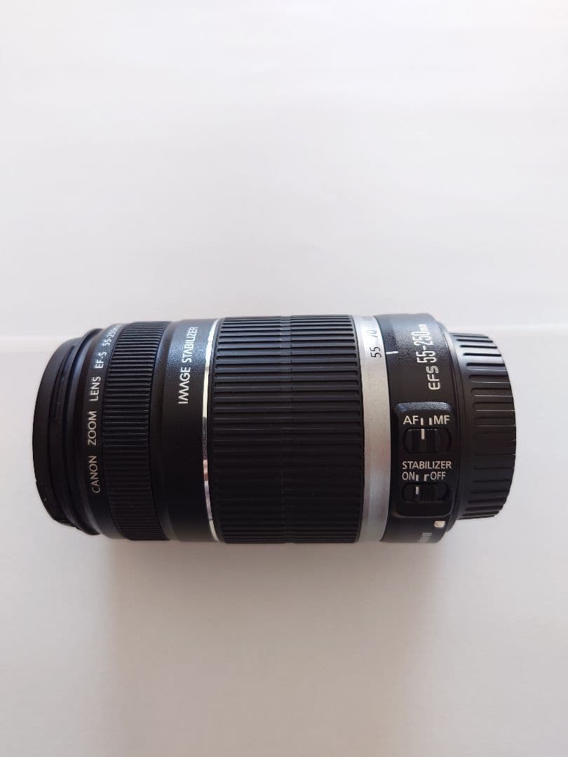 Canon EF-S55-250mm f/4-5.6 IS レンズ