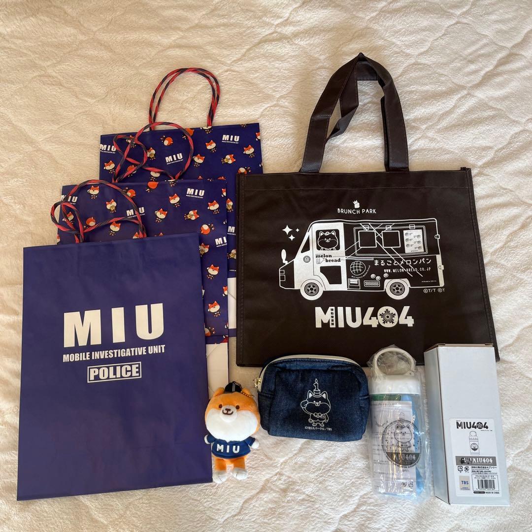 MIU404 ポリまるグッズ12点　まるごとメロンパン号など