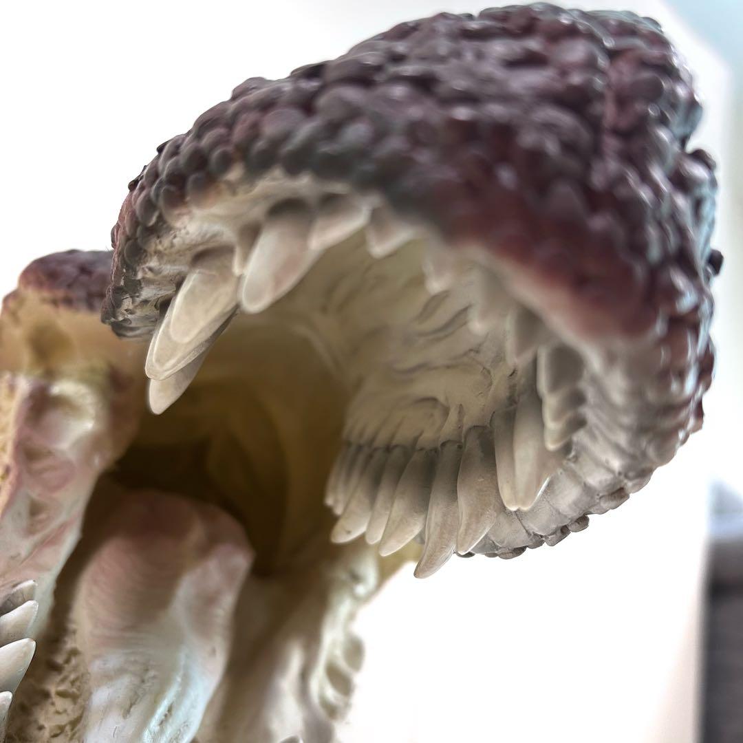 T-rex ティラノサウルス　立体壁掛け　オブジェ　恐竜　リアル