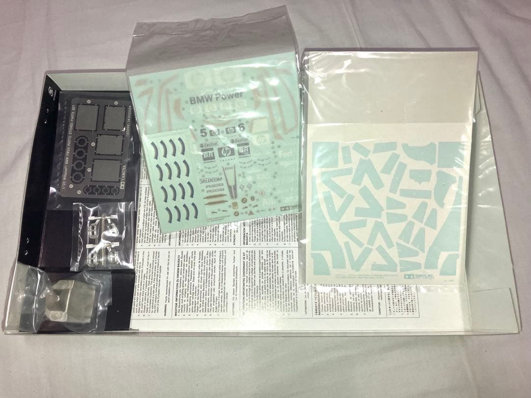 タミヤ 1/20 フルビューウィリアムズ F1 BMW FW24 20056