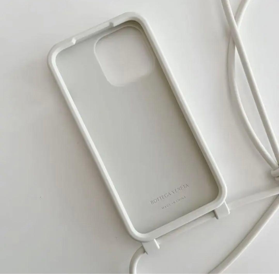 BOTTEGA VENETA iPhone 13 Pro ケース ストラップ付き BOTTEGA VENETA