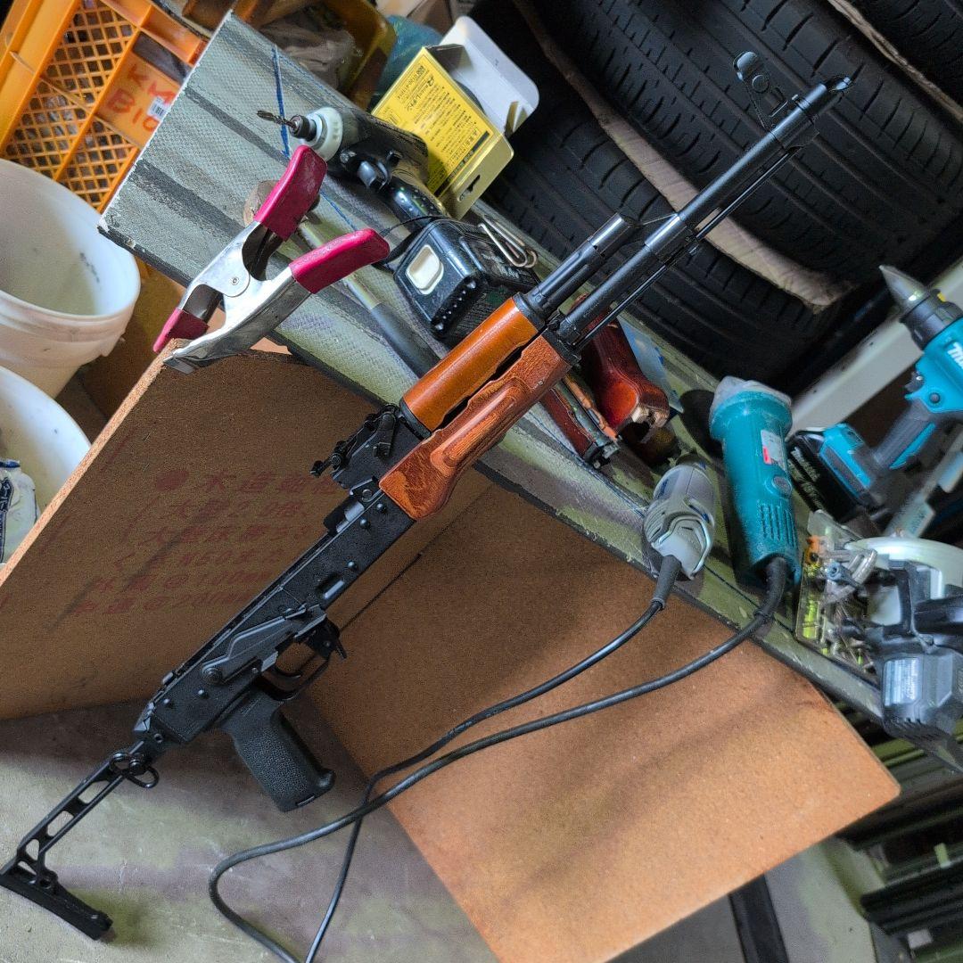 東京マルイ　ガスブロ　AKM 加工品　木製ハンドガード　セット