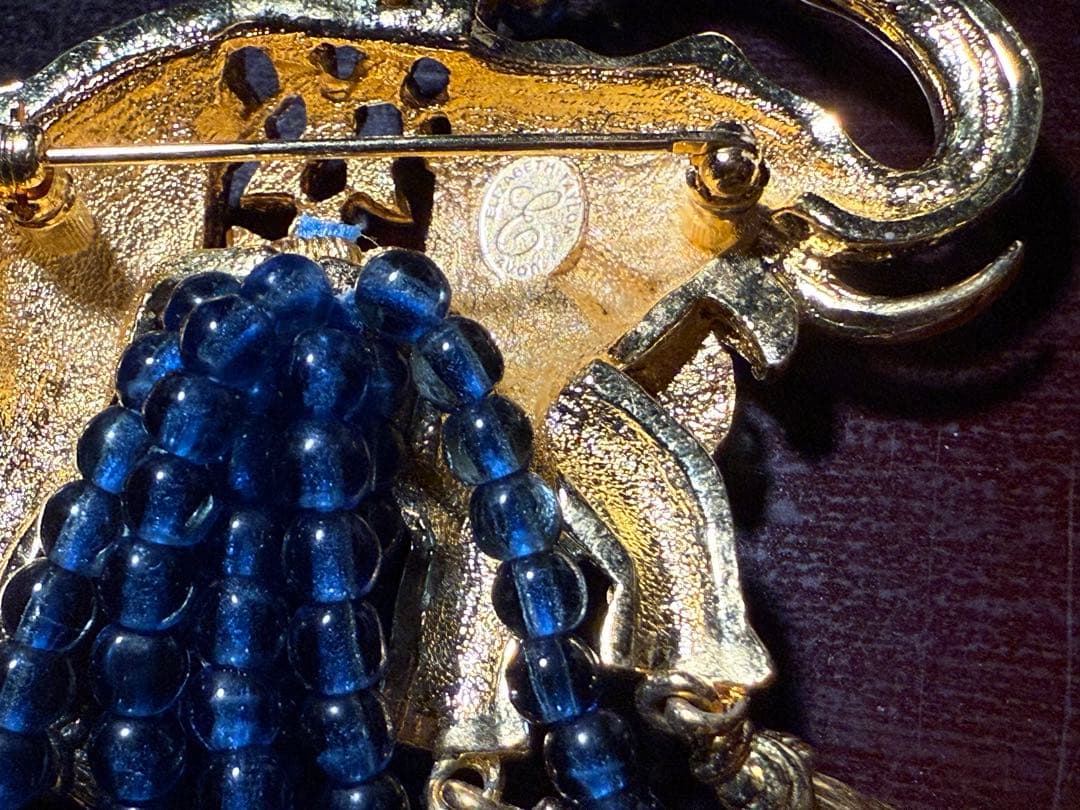 ABISTE アビステ 卯 ウサギ ブローチ ラビット 干支 2023 限定品 2023