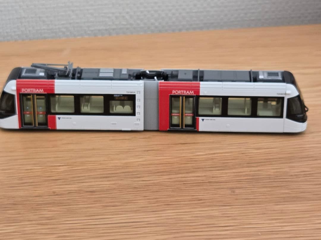 KATO 14-901-1 富山ライトレール 赤 - メルカリ