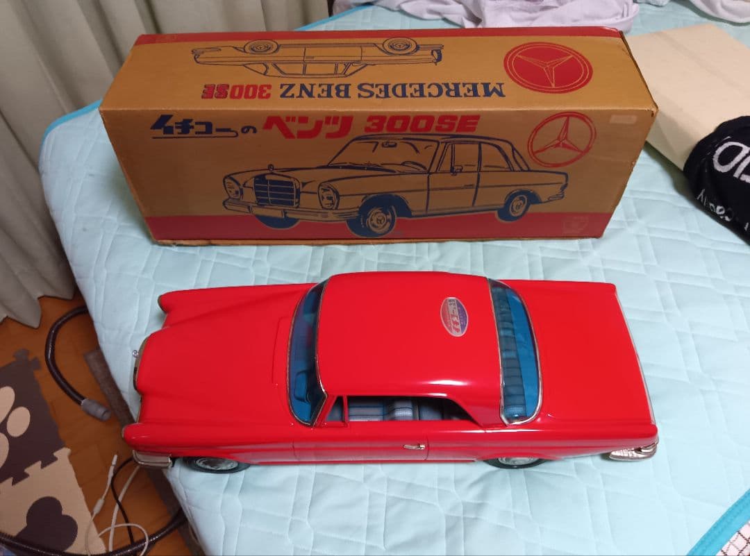 ブリキベンツ300SＥ