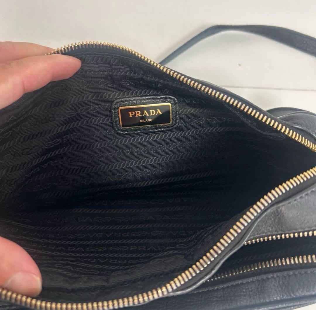 PRADA 黒 ショルダーバッグ