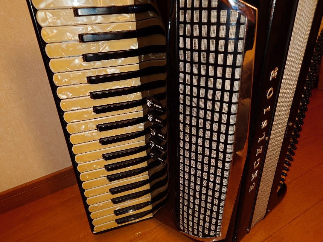 イタリア製 アコーディオン EXCELSIOR エキセルシャー MOD.400