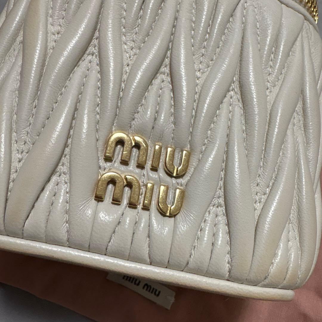 miumiu マテラッセ マイクロバッグ ショルダー 正規品