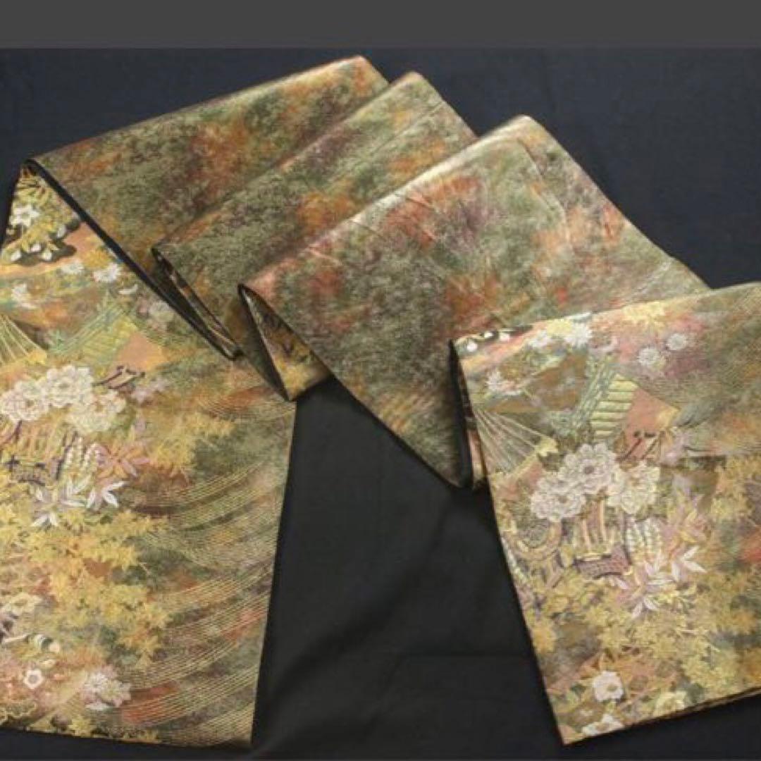 美品正絹袋帯‼️豪華御所車と紅葉文⭐︎金地に際立つ刺繍上質上品貴賓