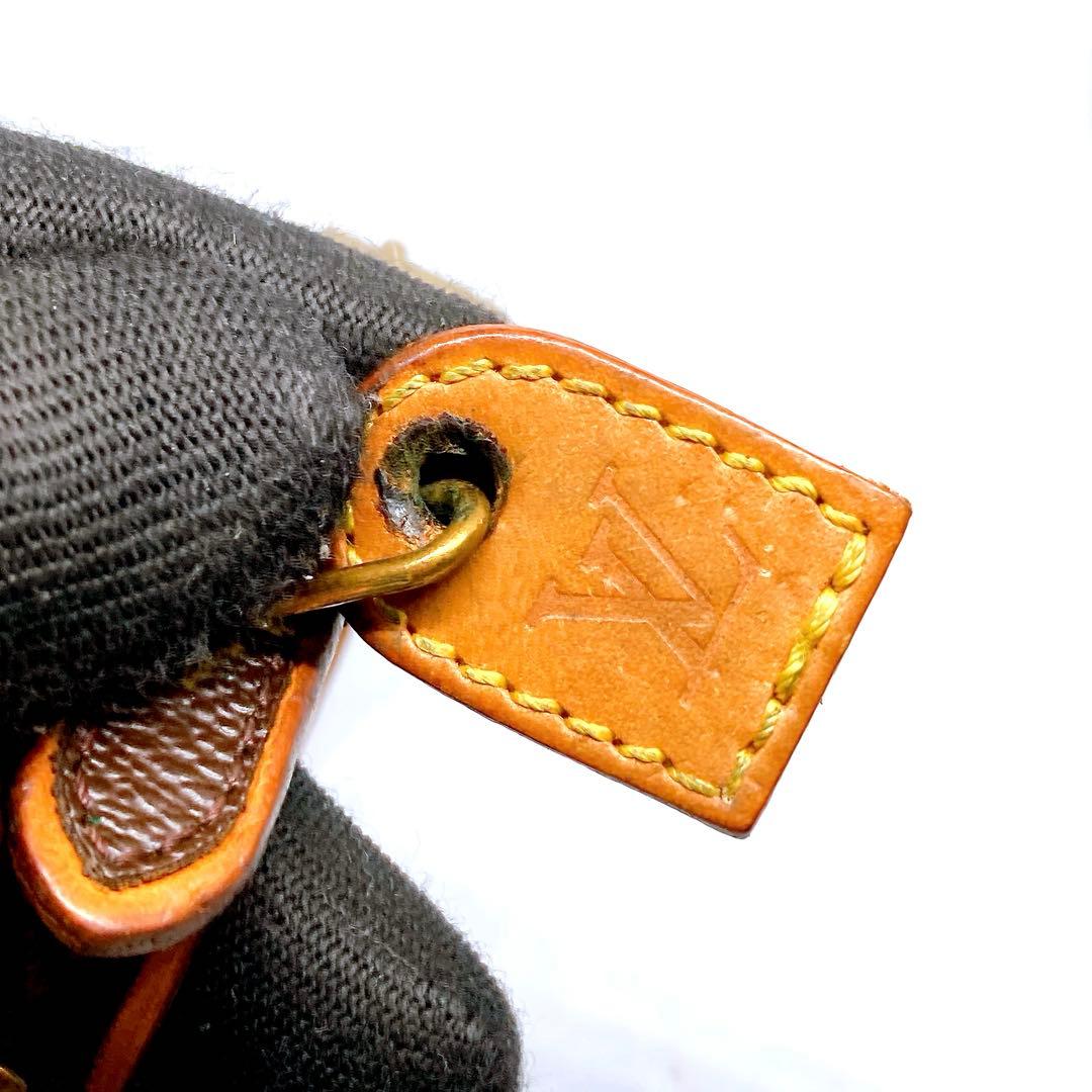 891 ルイヴィトン モノグラム 首輪 犬 猫 ペット用 コリエバクスター