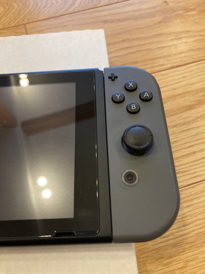 ニンテンドースイッチ　本体　中古　おまけ付き