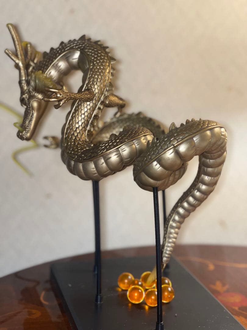 【ドラゴンボール】金色神龍フィギュア　ガラポン　非売品
