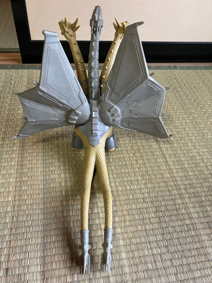 キングギドラ フィギュア