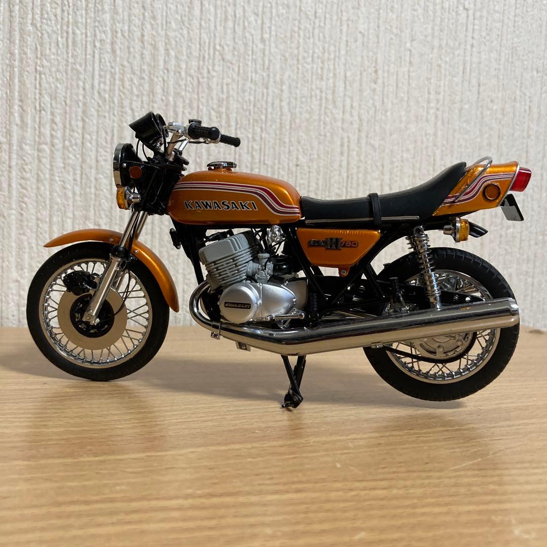 W it's 1/12 Kawasaki MACH Ⅲ 750SS