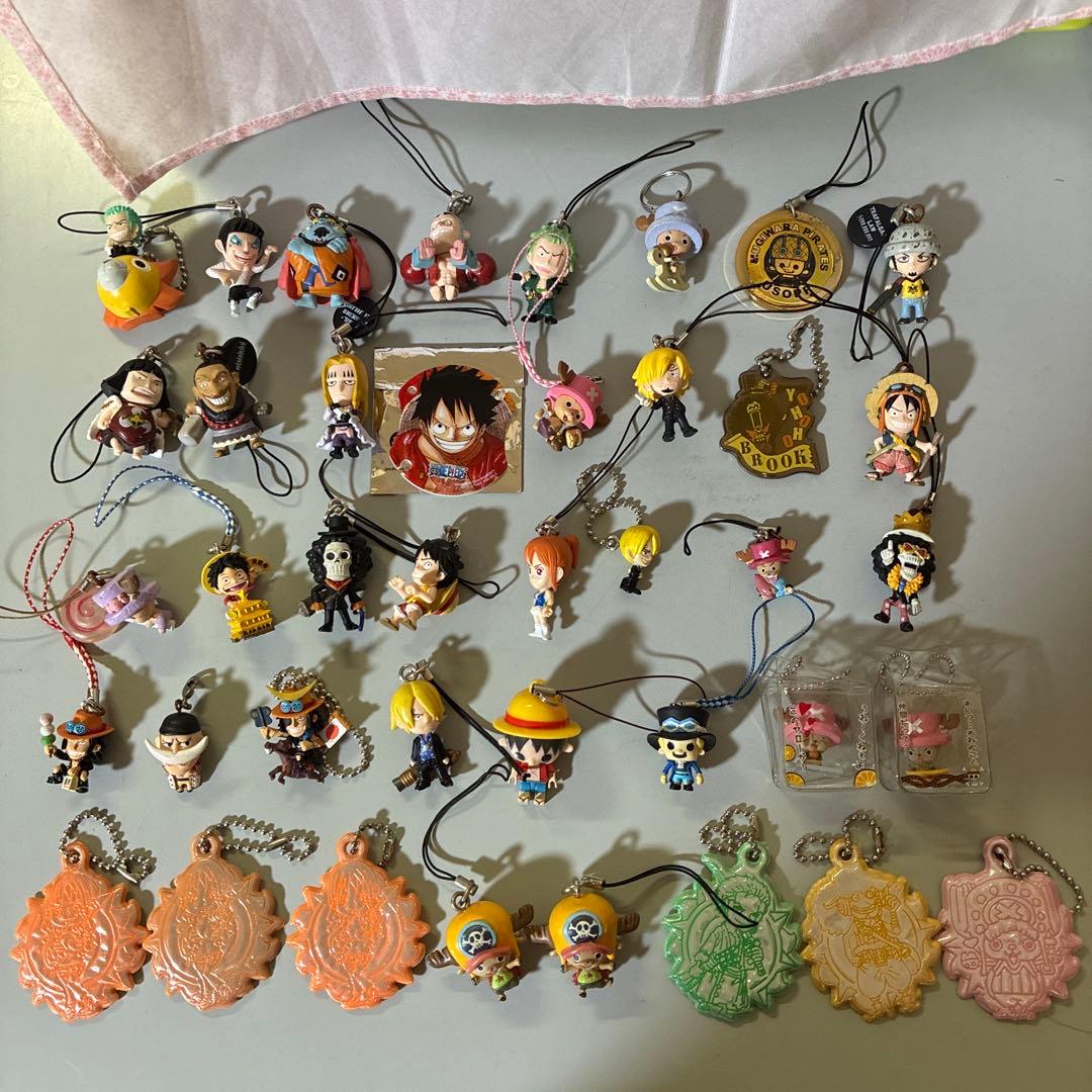 ONE PIECE ワンピース フィギュア ストラップ 根付け40個まとめ売り