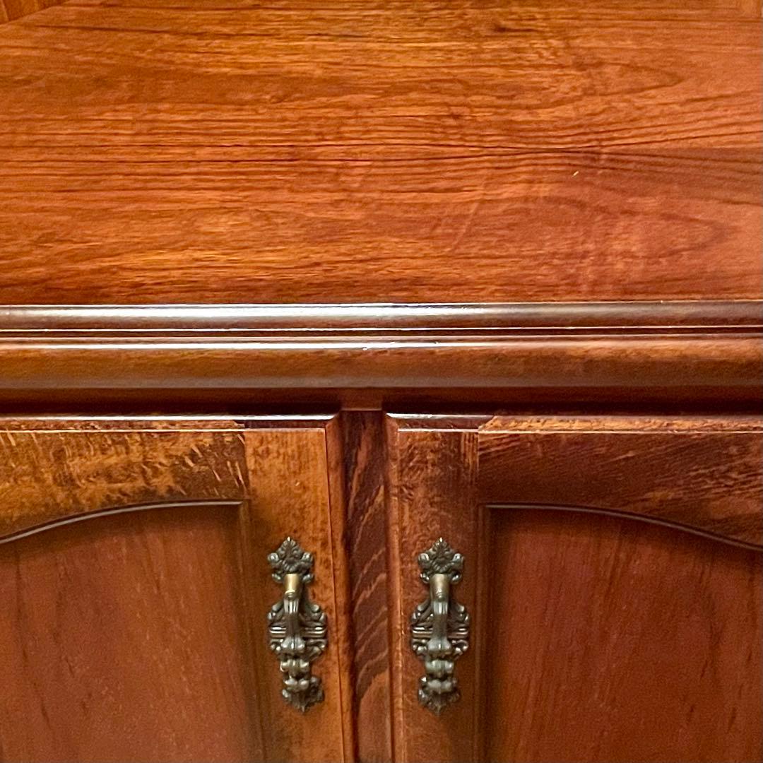 【カリモク】\"コロニアル\" HC3300NK 隅棚 コーナーキャビネット