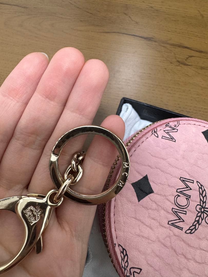 MCM ピンク ケース