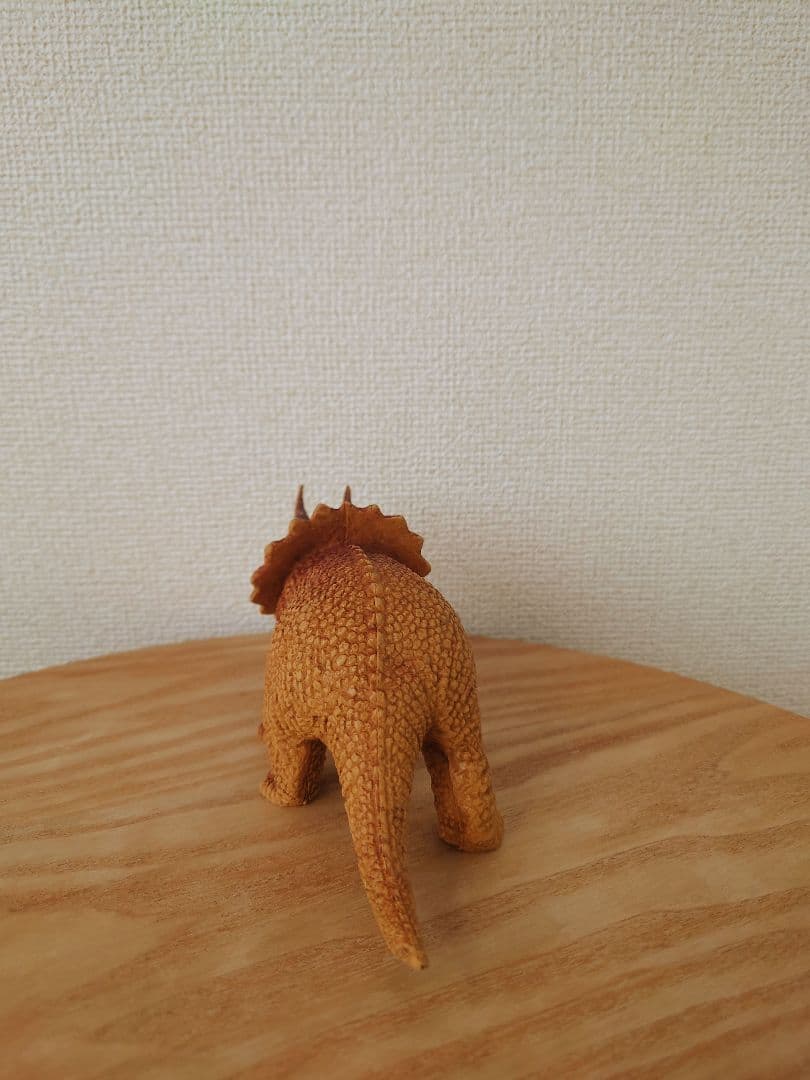 ♡希少　当時物　トリケラトプス　１９７８ TOMY　昔のゴム製フィギュア