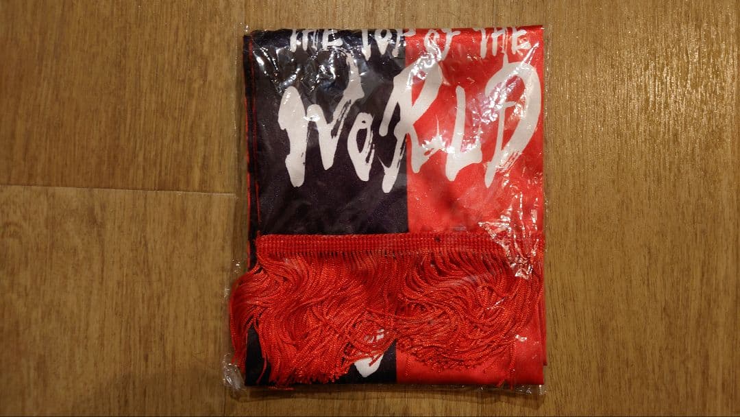 浦和レッズ 【世界制覇・URAWA WORLD】サマーマフラー未開封 - メルカリ