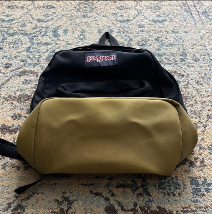 JANSPORT リュック 黒