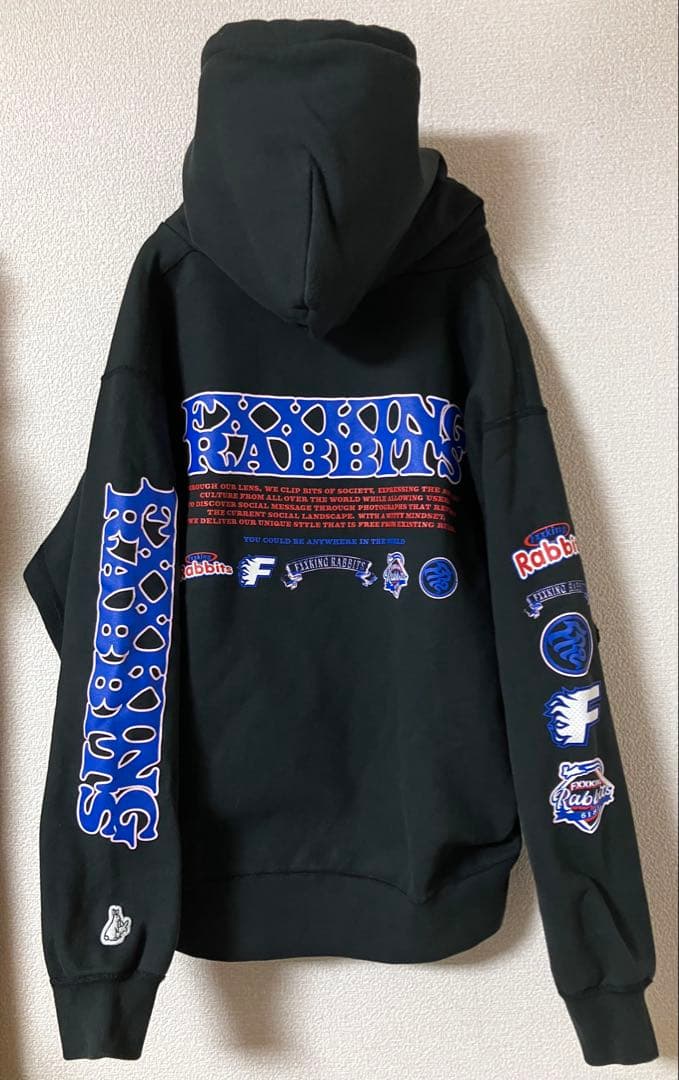 【人気即完売モデル】FR2 ブラック パーカー M うさぎロゴ 厚手