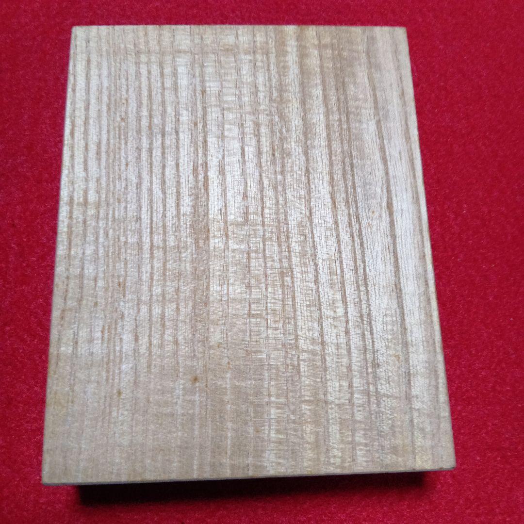 鉄製 鍔 表の龍は金、銀象嵌　裏の龍は銀象嵌　木箱付き