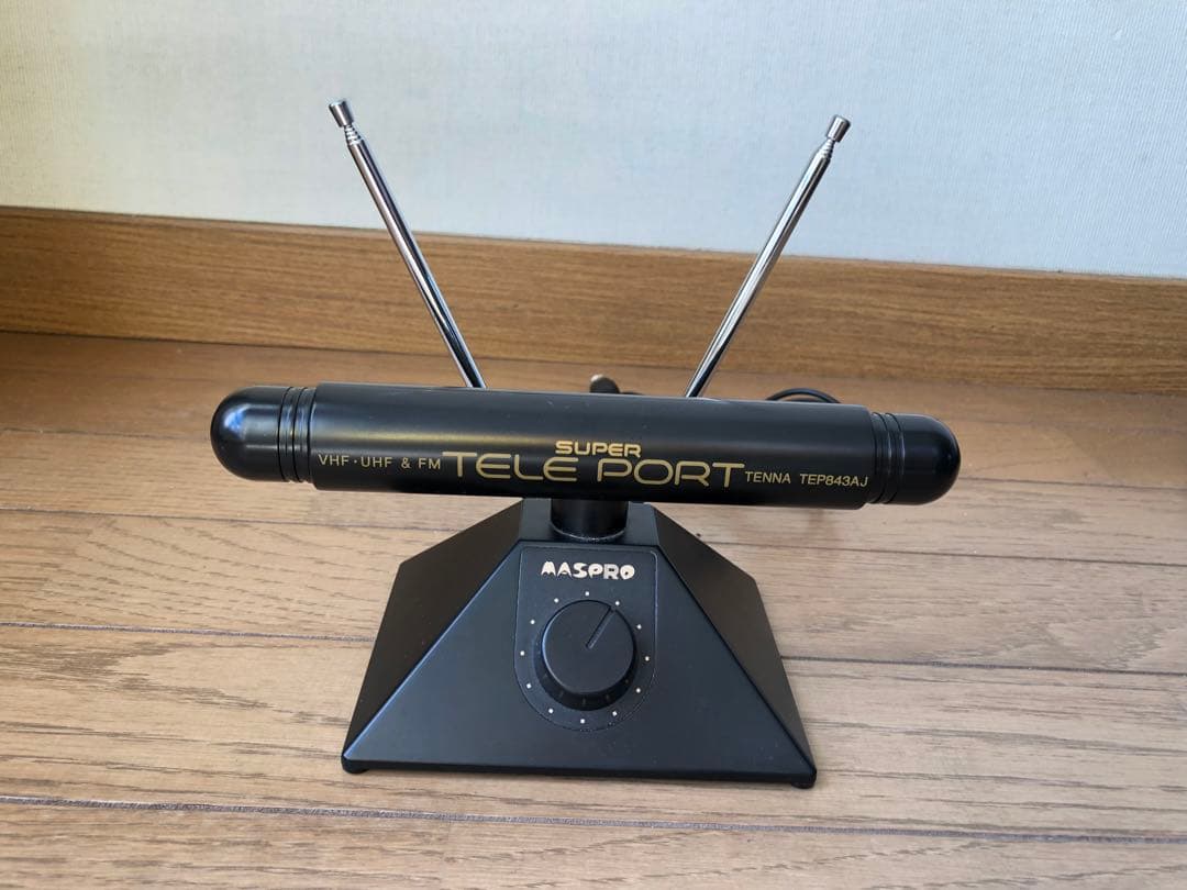 ☆値下げ‼️パイオニアF-03 FM/AM デジタルシンセチューナー・アンテナ付