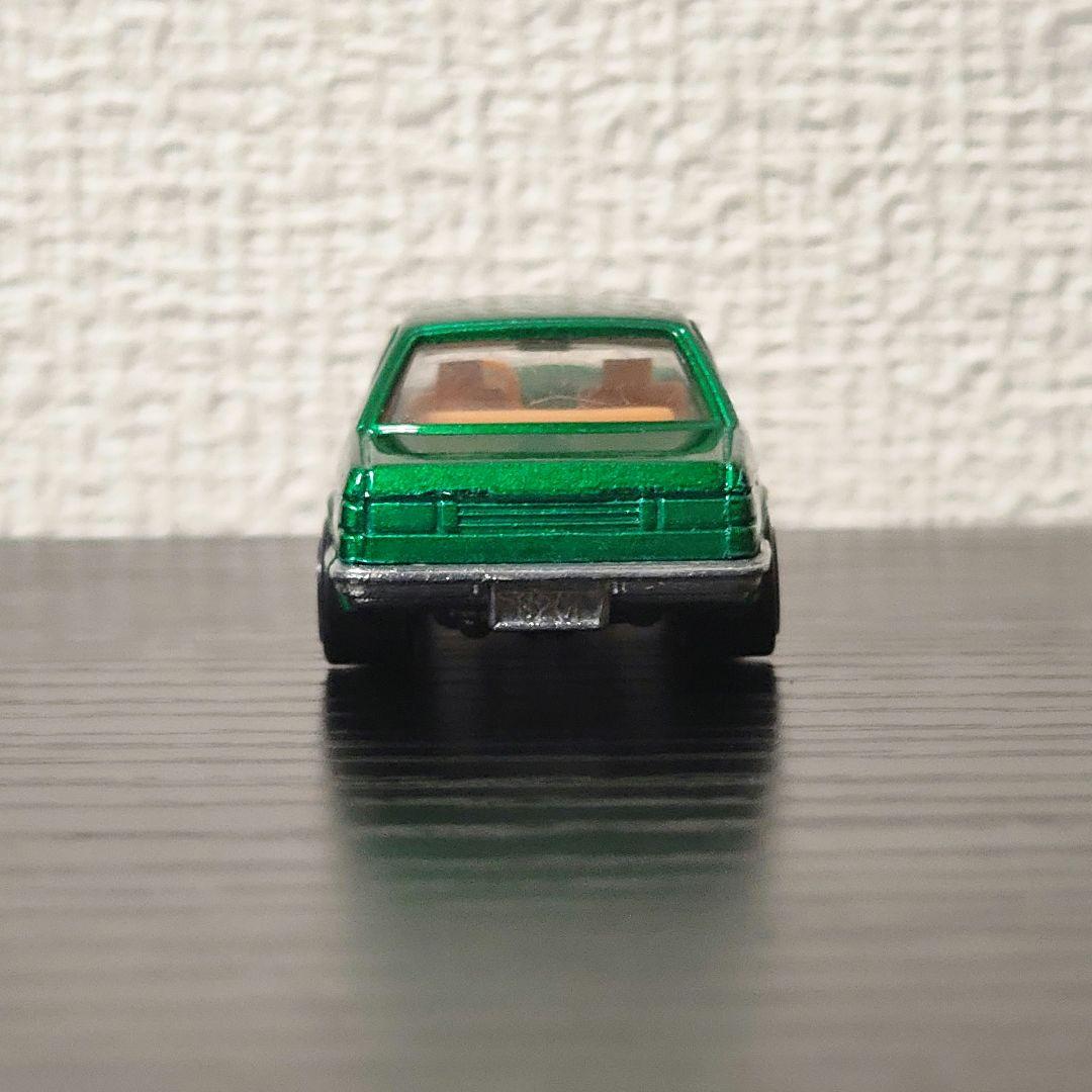 TOMICA　トミカ　BMW　320i　緑色　箱付き