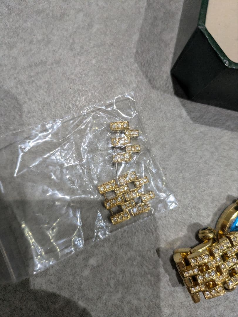 新品 ルイスラセール Louis Lasserre 腕時計 アナログ ゴールド