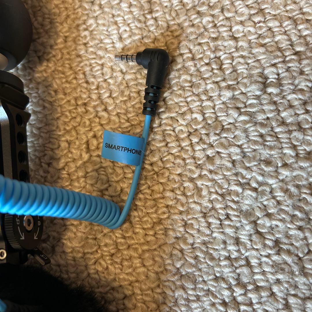 ゼンハイザーMKE200マイク　専用モバイルキット&スマホスタンド　セット　美品