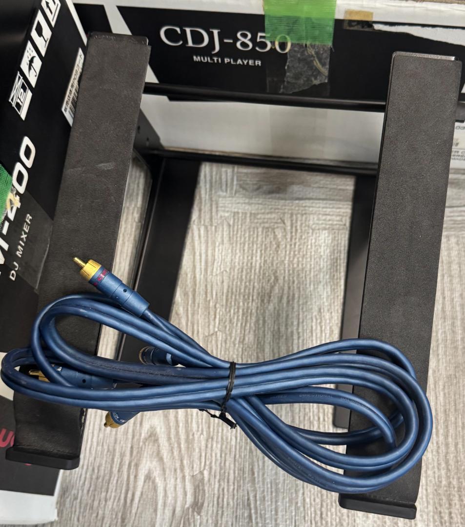 Pioneer DJM400箱ありCDJ850二台箱あり+EFX-500 おまけ - メルカリ