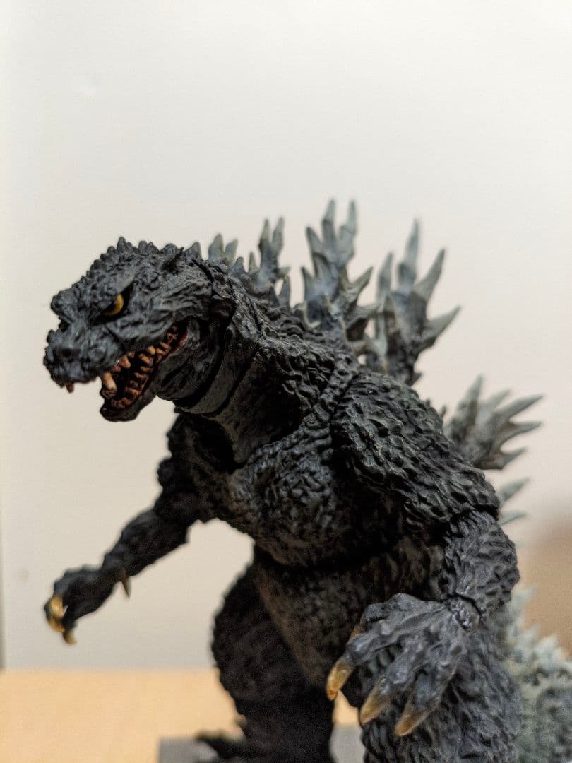 S.H.MonsterArts ゴジラ2000 SpecialColorVer.