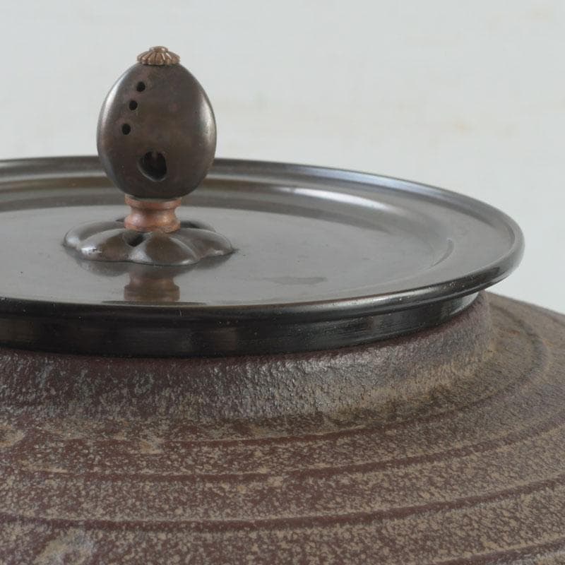 茶道具 釜師 菊池政光作 筋入平丸釜 共箱 V 9293A