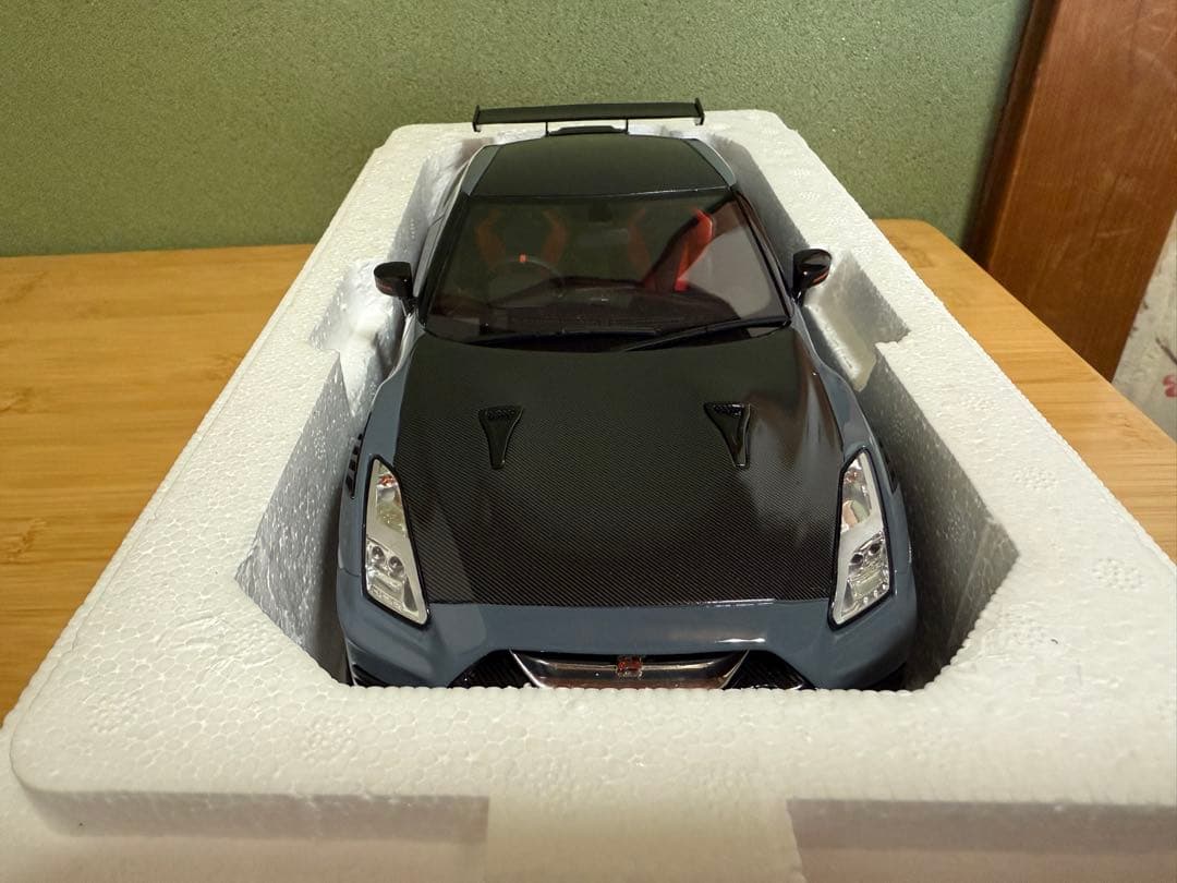 NISSAN GT-R NISMO 2022　samurai1/18