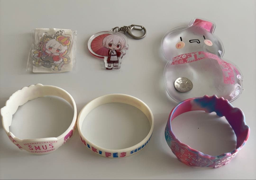 まふまふ　グッズ　缶バッジ　ブロマイド　ペンライト　マフラータオル