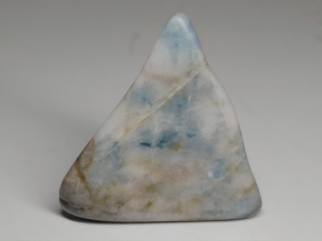 コン沢 41g 翡翠 ヒスイ 原石 鑑賞石 自然石 誕生石 鉱物 水石