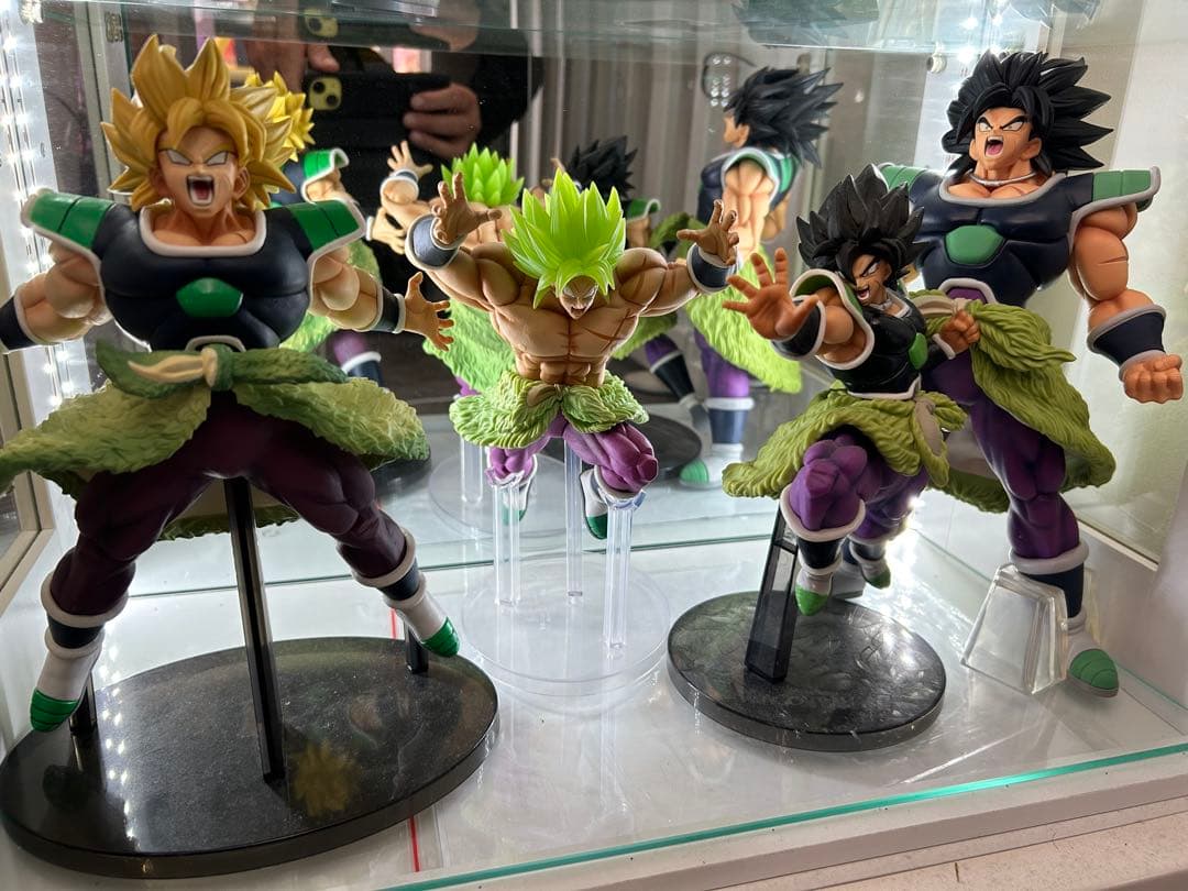 ドラゴンボール 希少黒髪ブロリー ２体とスーパーサイヤ人ブロリー2体セット S.H.Figuarts スーパーサイヤ人ブロリーフルパワー | 魂ウェブ