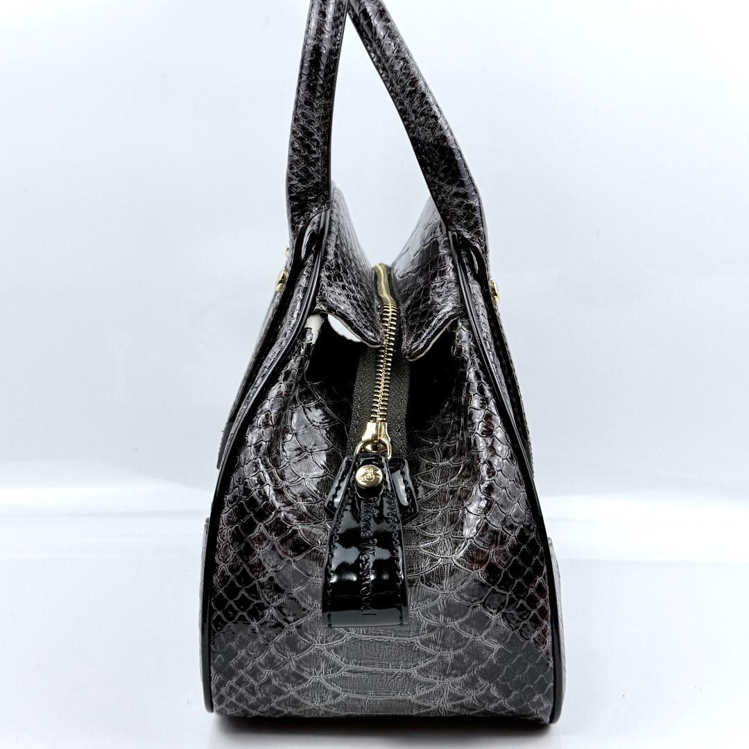 希少 ヴィヴィアンウエストウッド ハンドバッグ ヤスミン 型押し エナメル