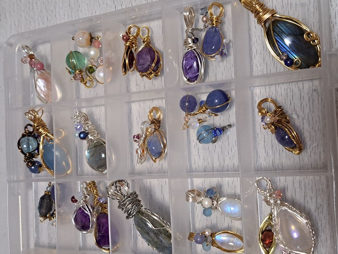 最終価格 天然石ワイヤーラッピングアクセサリー まとめ売り44点