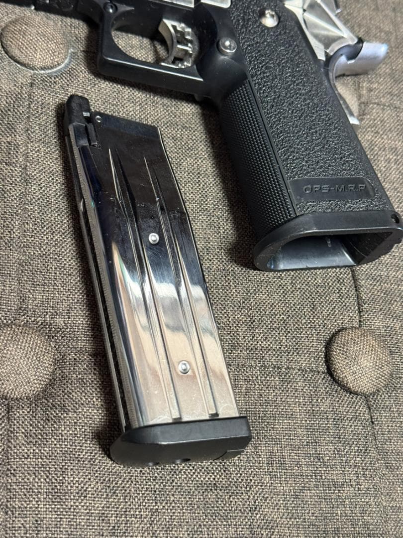 OPS-Tactical .45 ガスブローバックガン