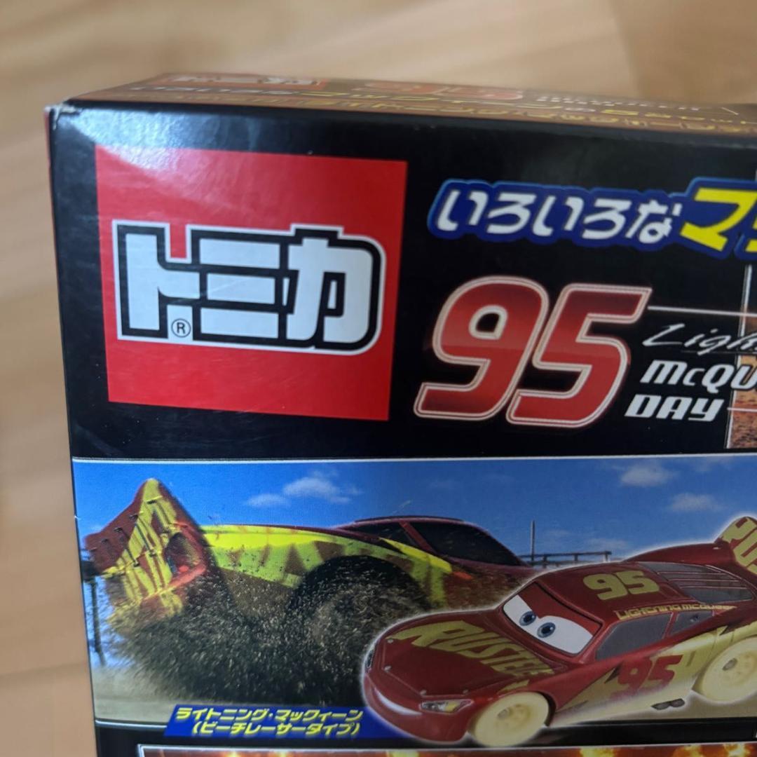 カーズ トミカ ライトニングマックィーンデイ コレクション2019 7箱